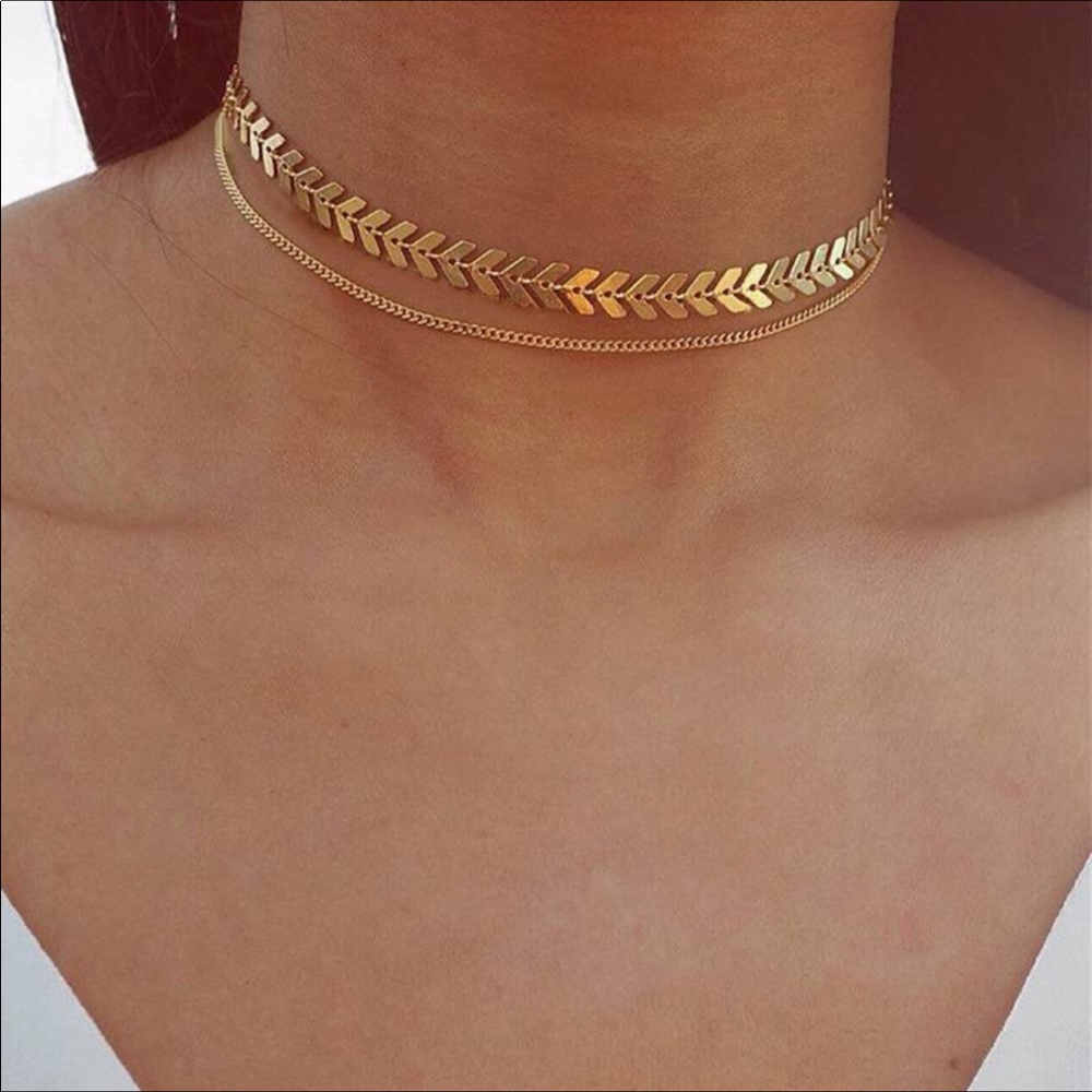4 for $25✨HP✨Chevron Gold Choker Necklace - Picture 2 of 5